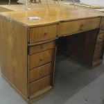 457 2527 WRITING DESK